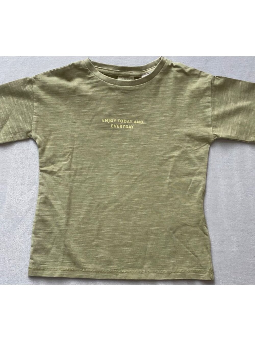 Zara kids short sleeve Enjoy Today and Everyday graphic T-shirt 18-24m NWT green